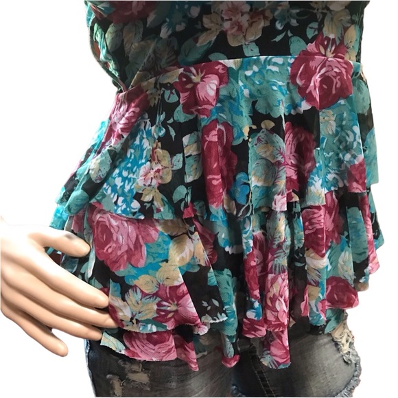 Wet Seal Floral Top - Picture 5 of 10